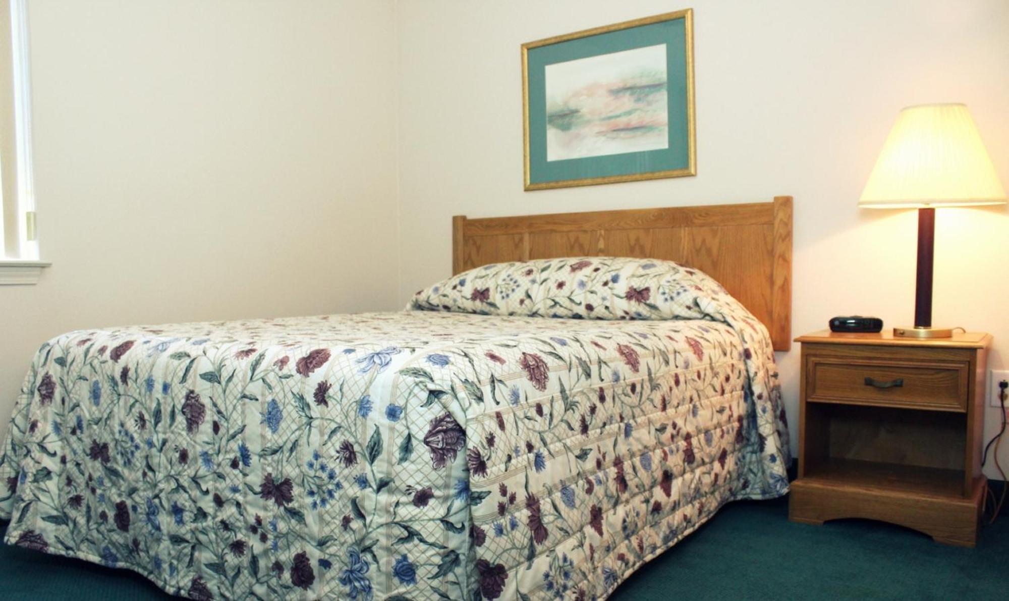Affordable Suites Шелби Экстерьер фото